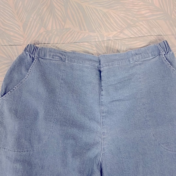 Wide leg jeans - Picture 2 of 3